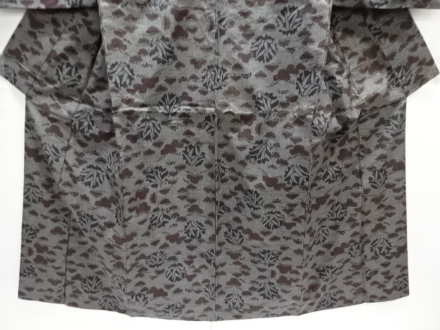  アンティーク　松模様織出し本場泥大島紬着物（5マルキ）